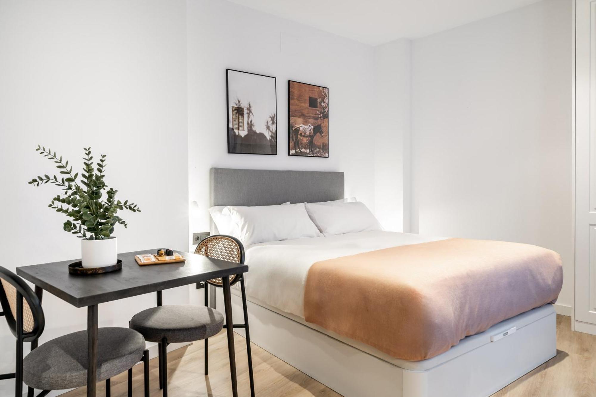 Limehome Malaga Calle Victoria Eksteriør bilde