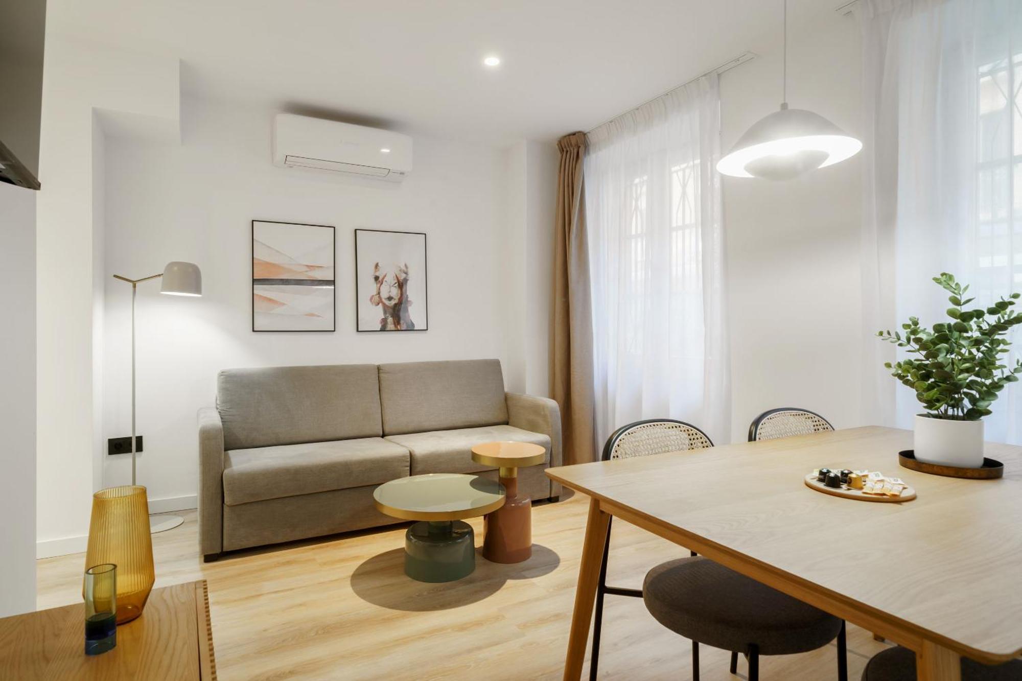 Limehome Malaga Calle Victoria Eksteriør bilde