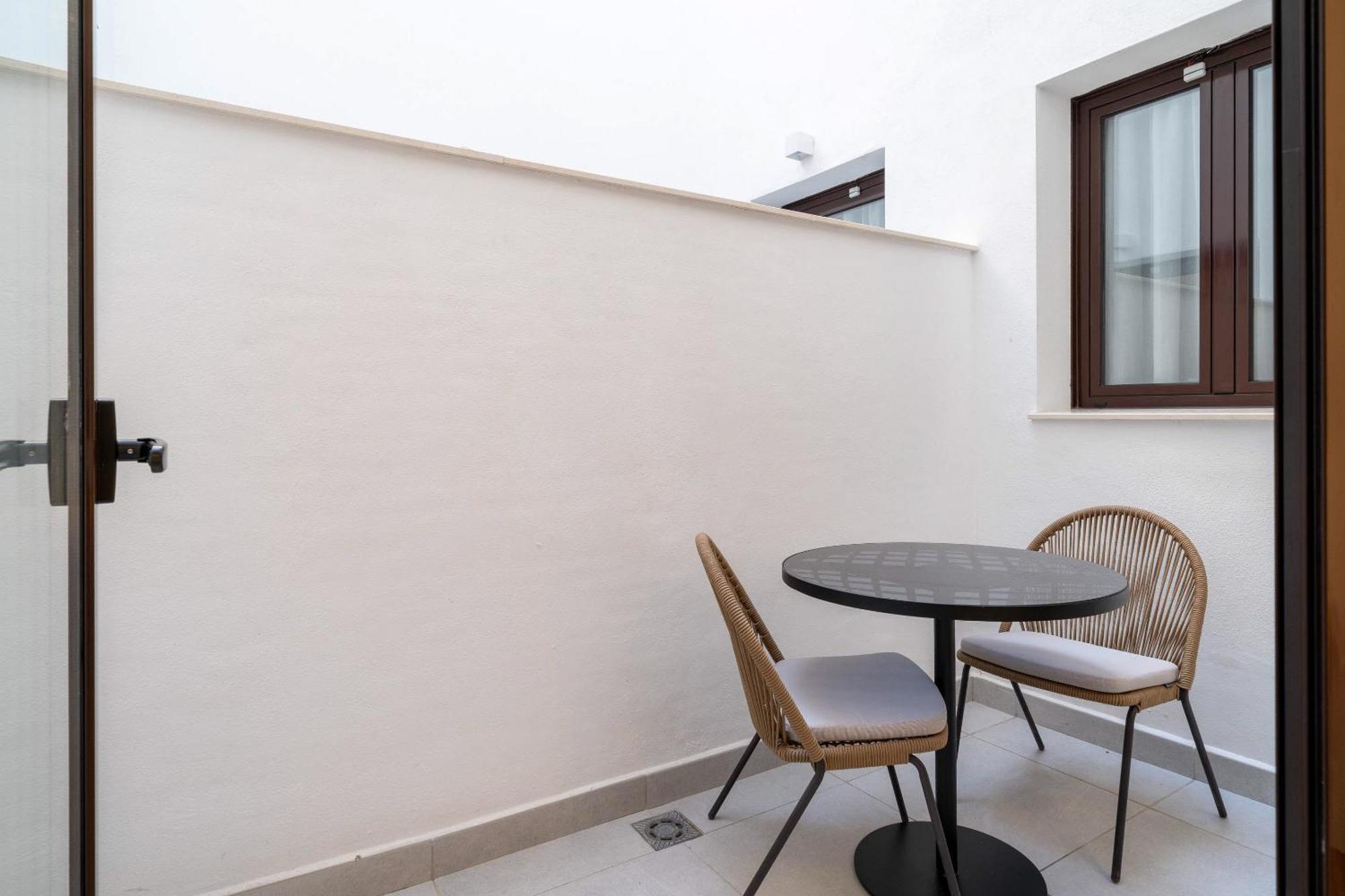 Limehome Malaga Calle Victoria Rom bilde