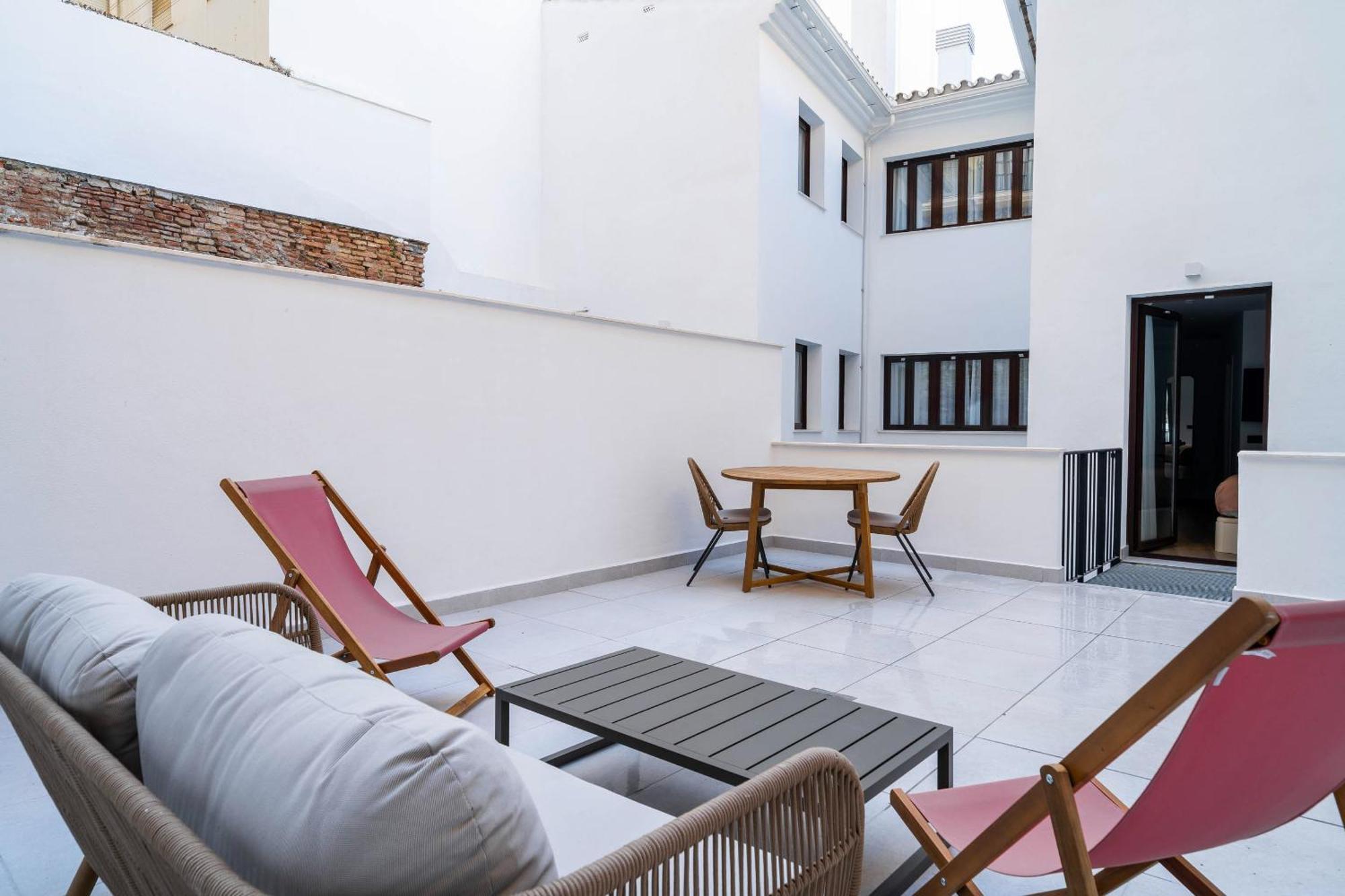 Limehome Malaga Calle Victoria Eksteriør bilde