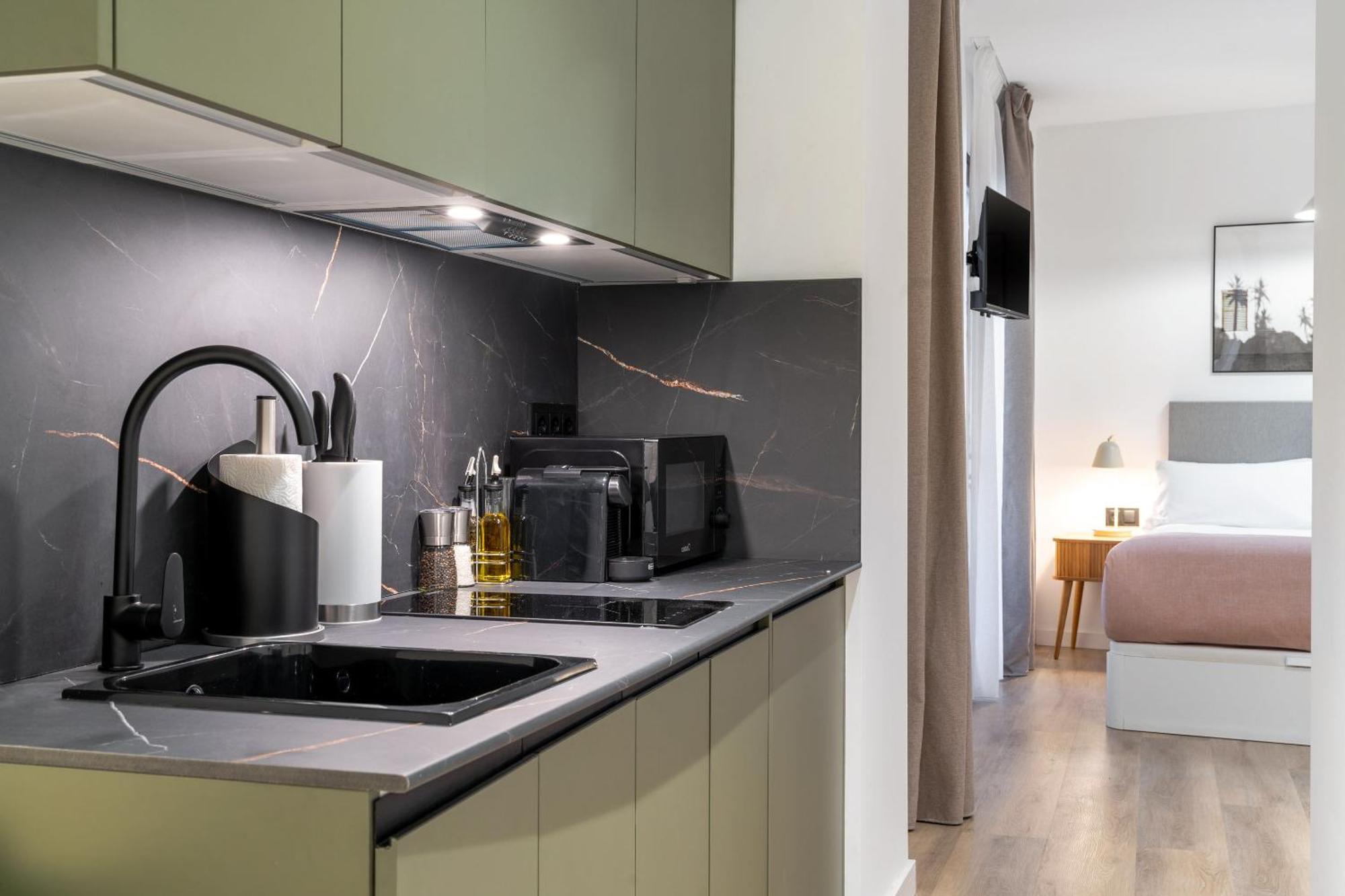 Limehome Malaga Calle Victoria Eksteriør bilde