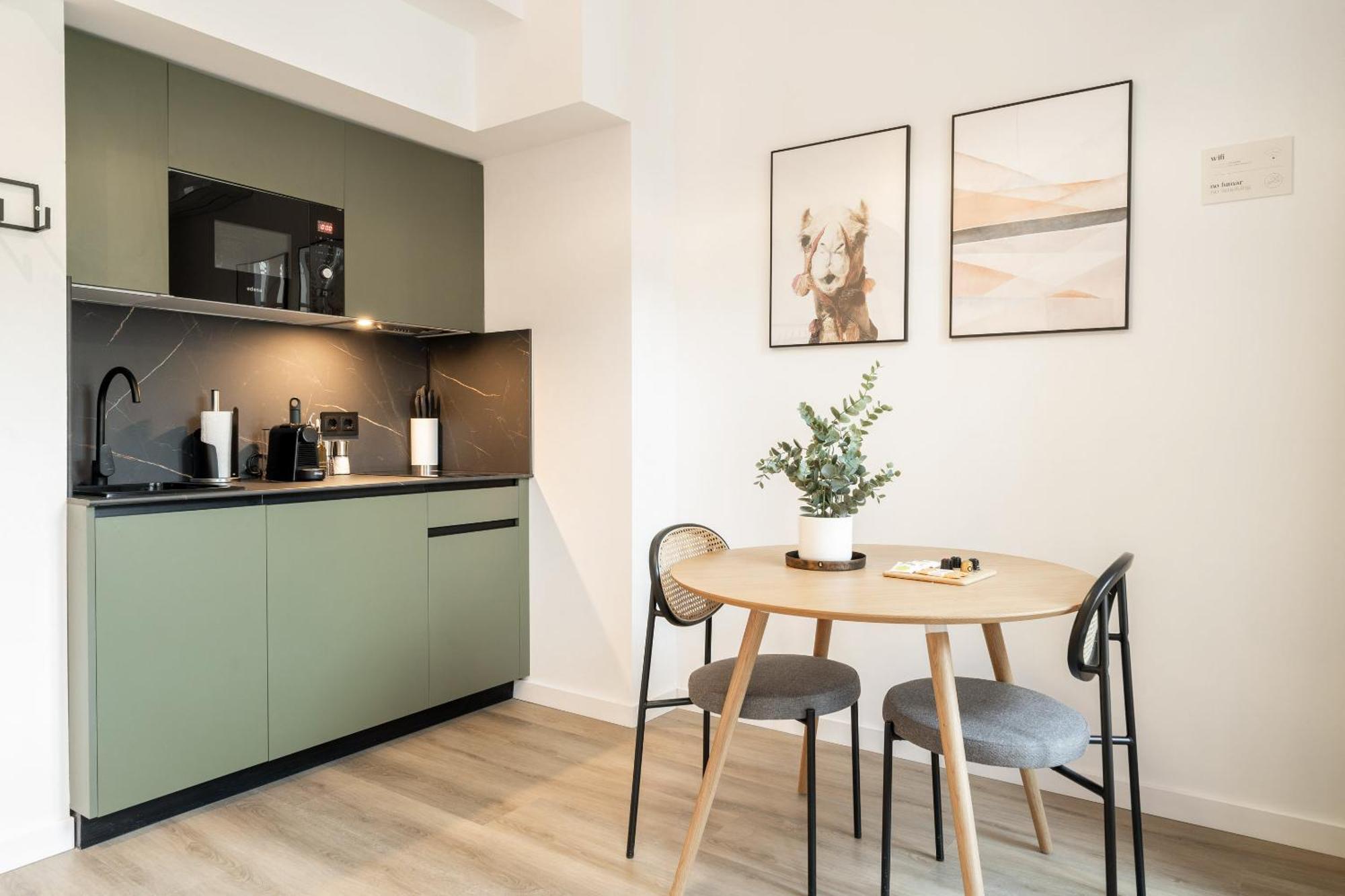 Limehome Malaga Calle Victoria Eksteriør bilde