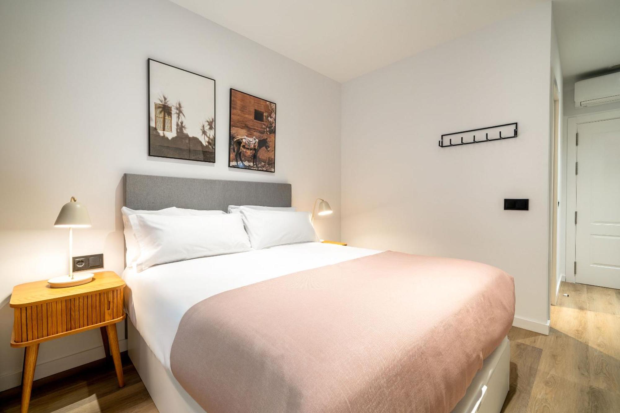 Limehome Malaga Calle Victoria Eksteriør bilde