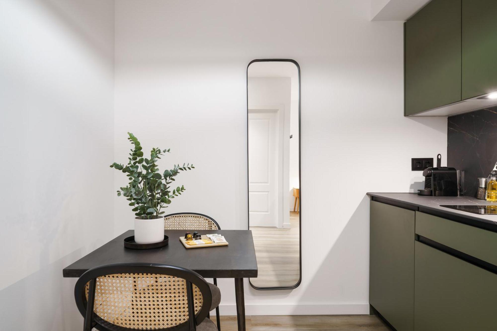 Limehome Malaga Calle Victoria Rom bilde